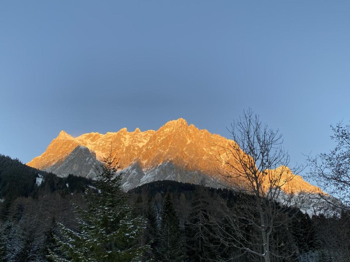 Апартаменты Haus Alpengluehen Эрвальд Экстерьер фото